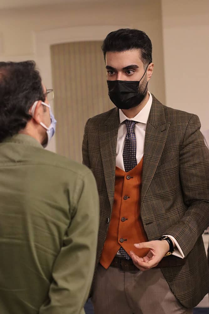 دکتر ماکان آریا پارسا سمینار