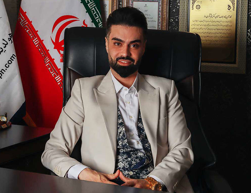 ماکان آریا پارسا موفقیت