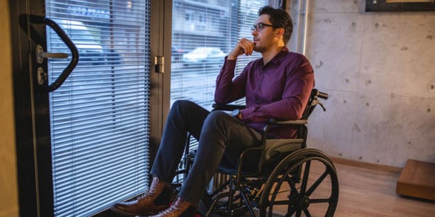 کاریابی برای معلولان