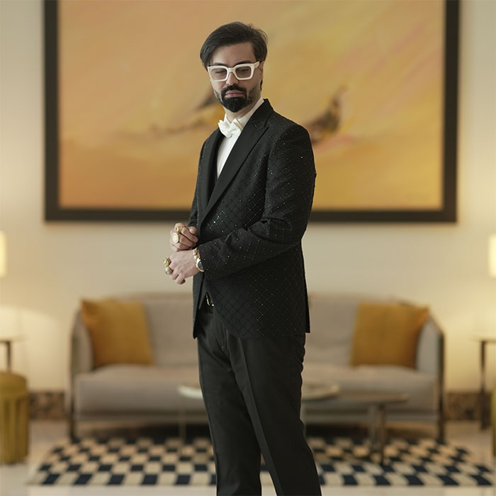 دکتر ماکان آریا پارسا کارآفرین جوان