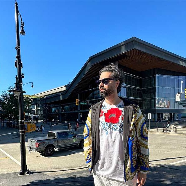 کوچ از نگاه ماکان آریا پارسا