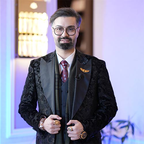 دکتر ماکان آریا پارسا