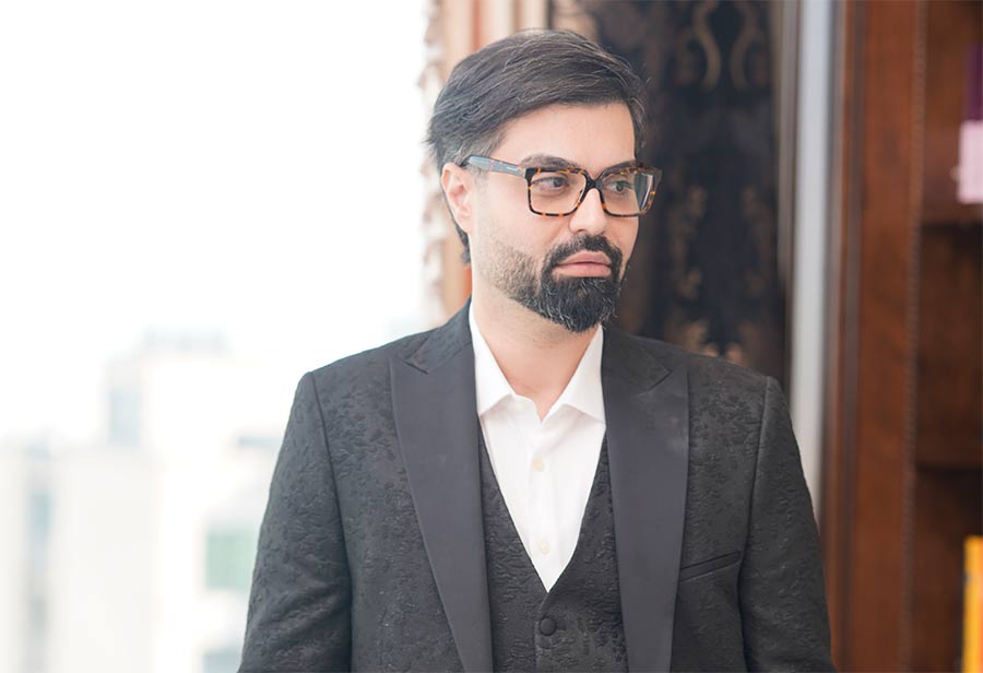 دکتر آریا پارسا کارآفرین نمونه کشوری